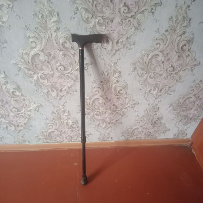 Трость. Б/У. Срочно