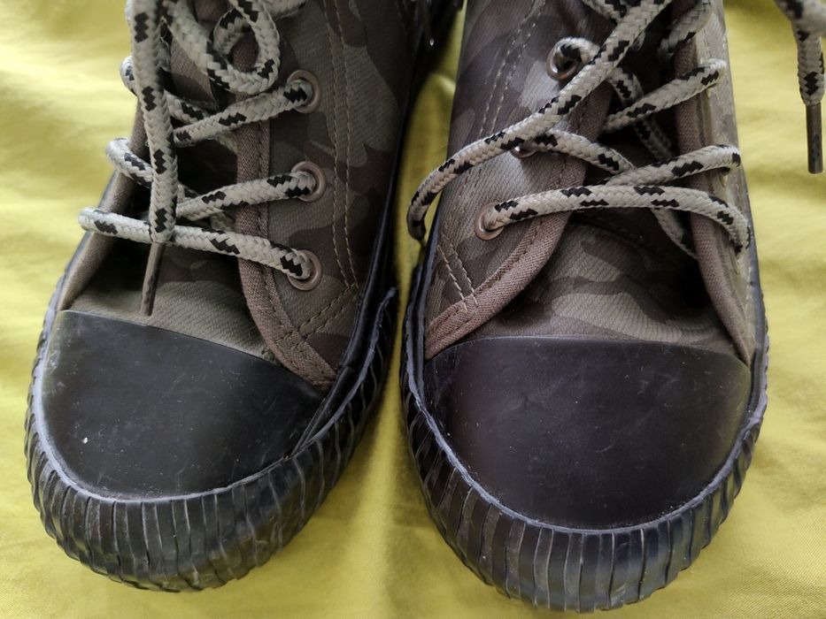 Adidași copii înalți tip gheata Zara, mărimea 31