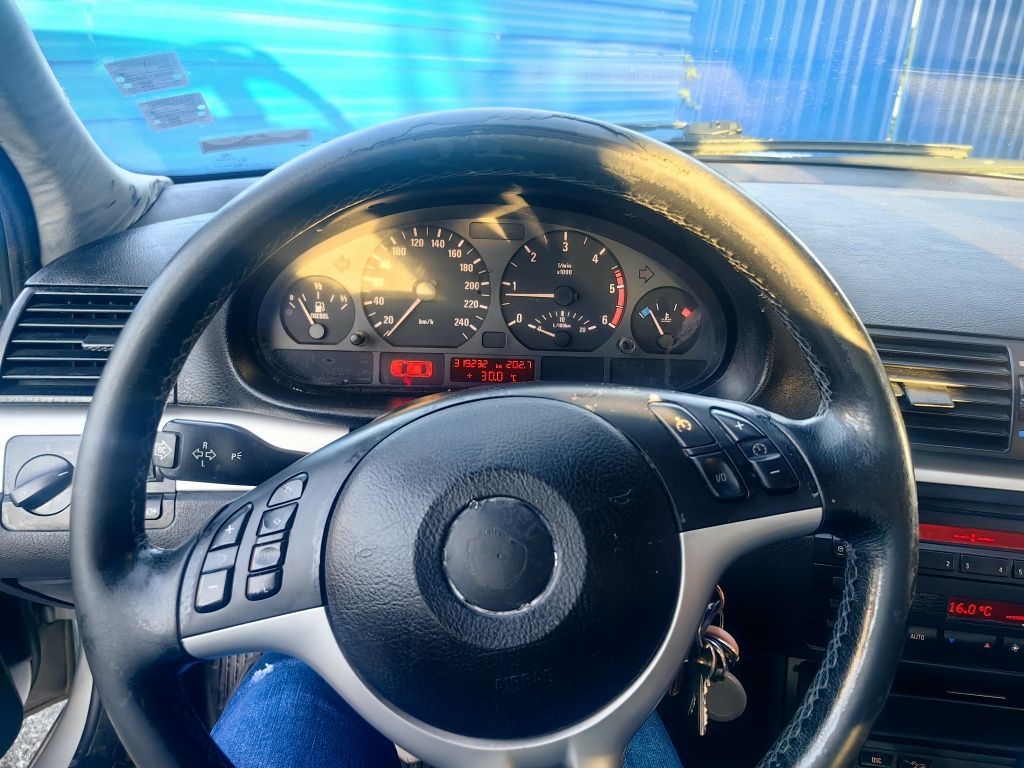 Продавам Bmw 330d XD