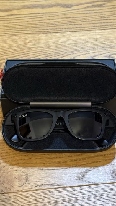 Ray Ban Stories Wayfarer Meta (RW4004)