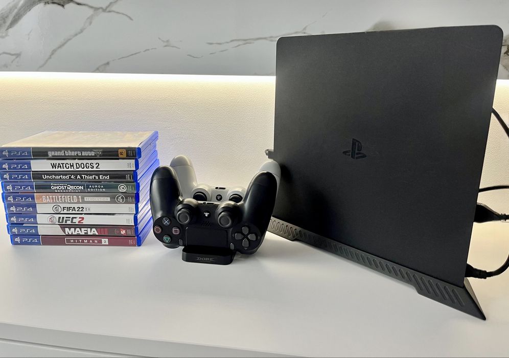 Vand consola Playstation 4