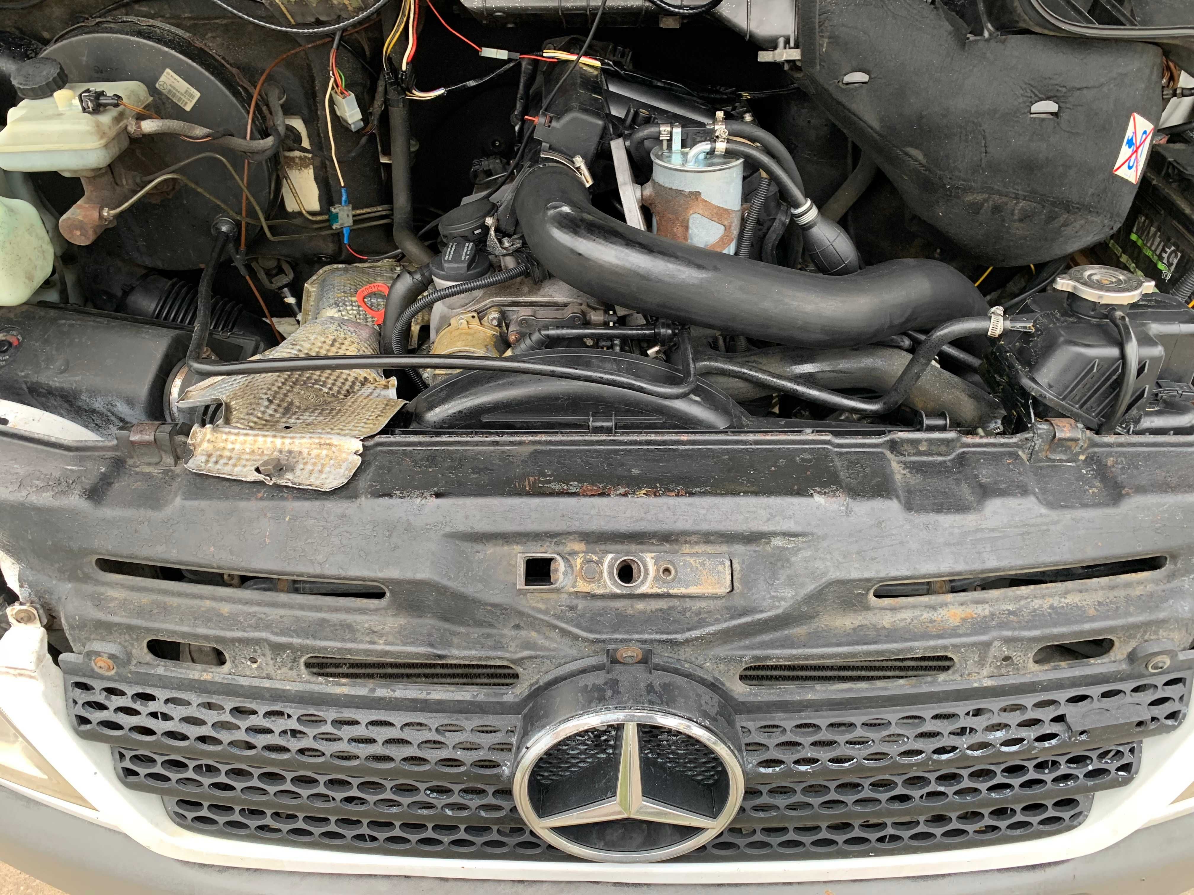 MOTOR 2.2 CDI 2148 cmc 129 CP OM611 Mercedes SPRINTER 413 CDI 2004