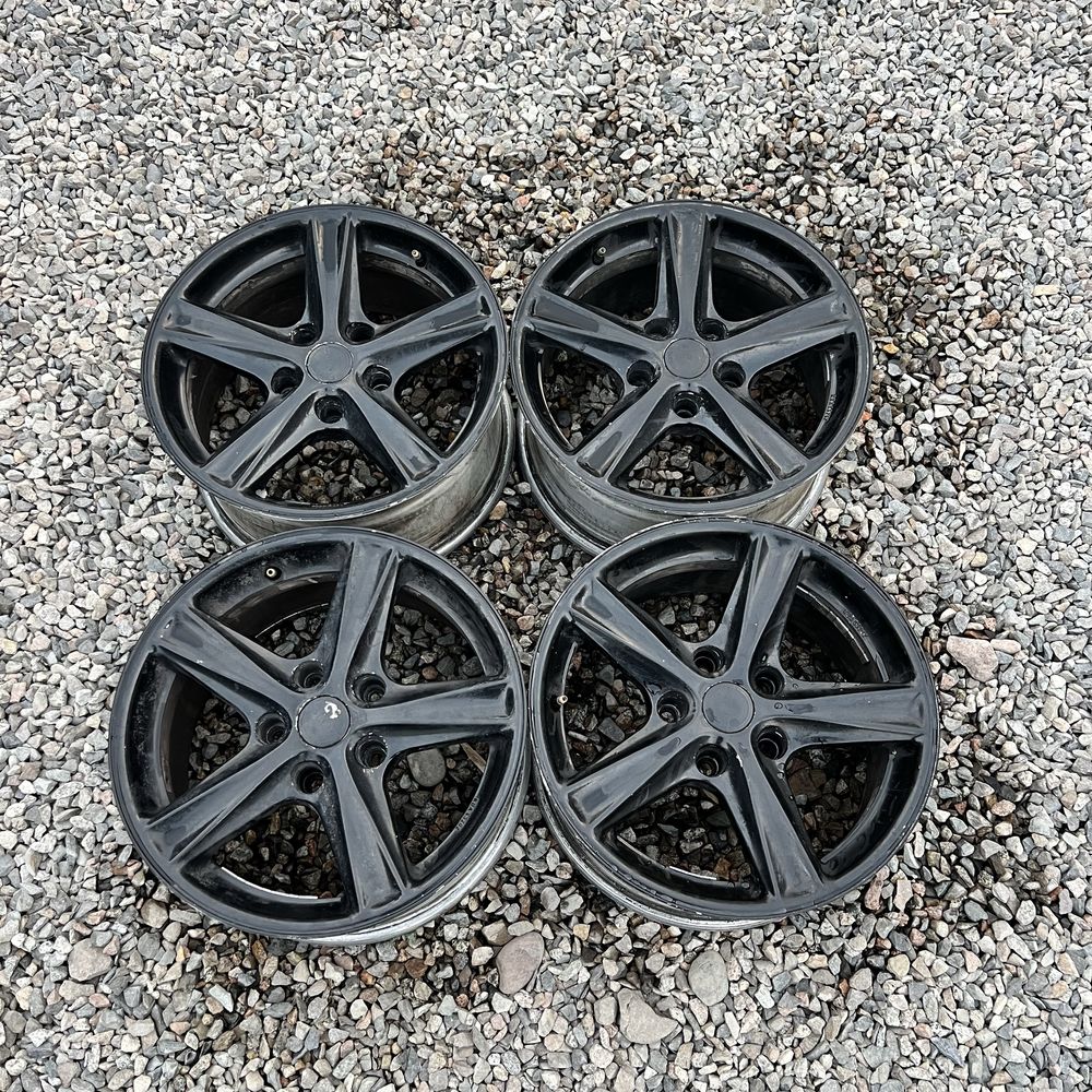 Диск БМВ R16 5x120