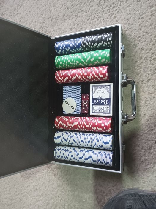 Куфарче за игра на покер