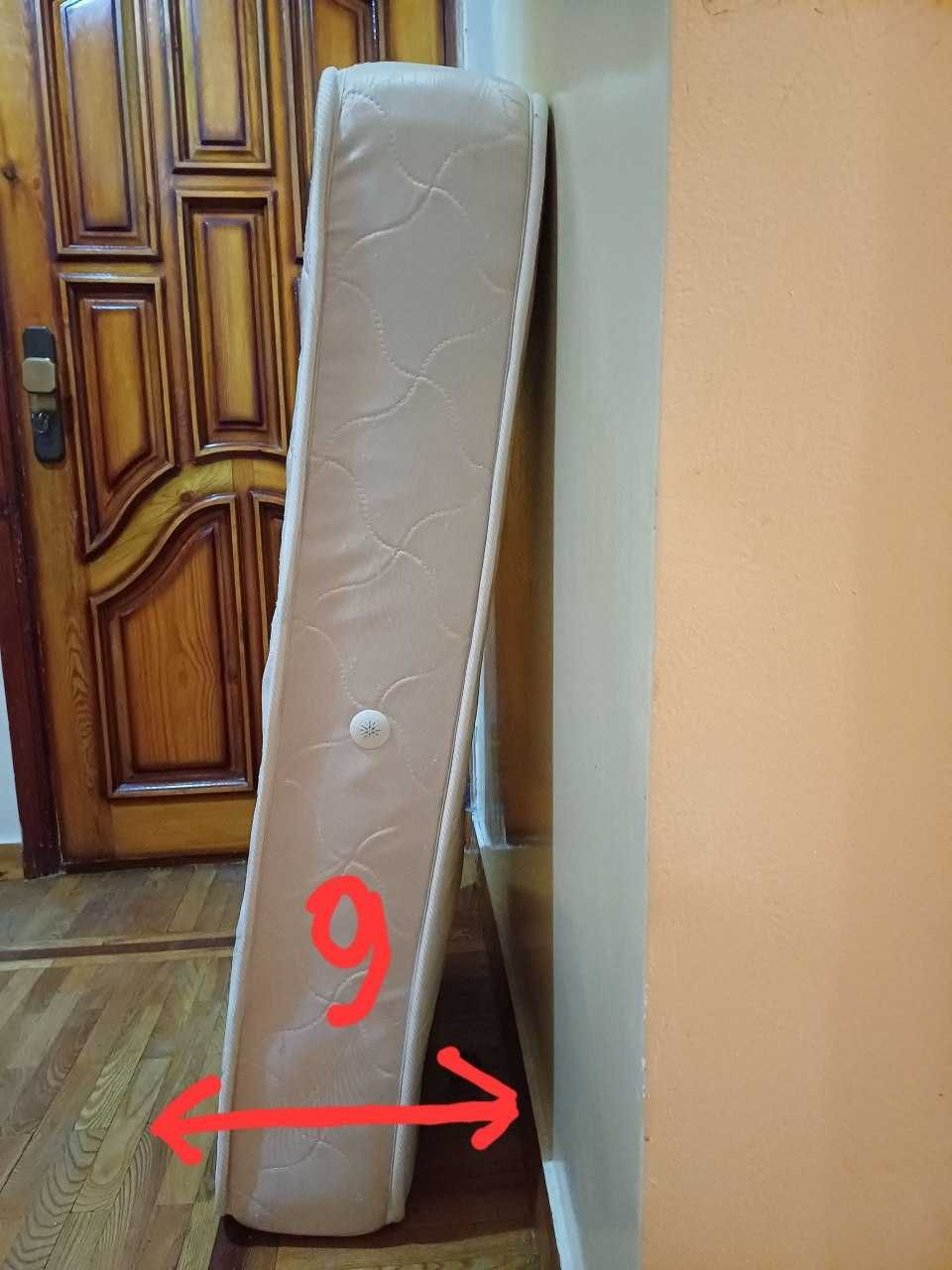 Продаеться матрас