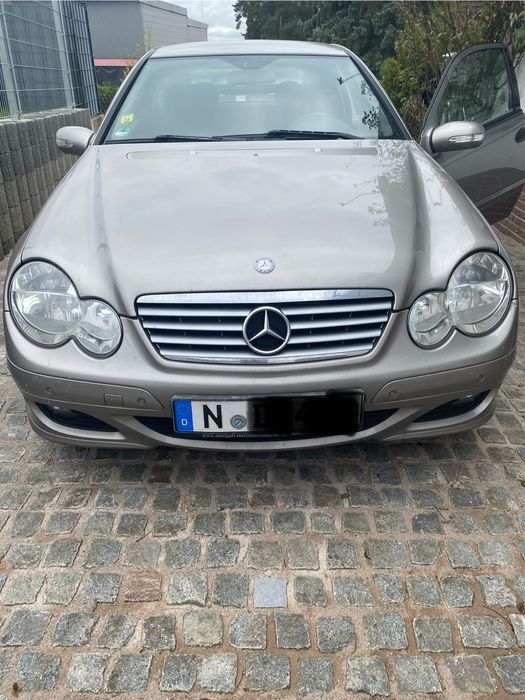 Mercedes CL 220 an fabricatie 2006