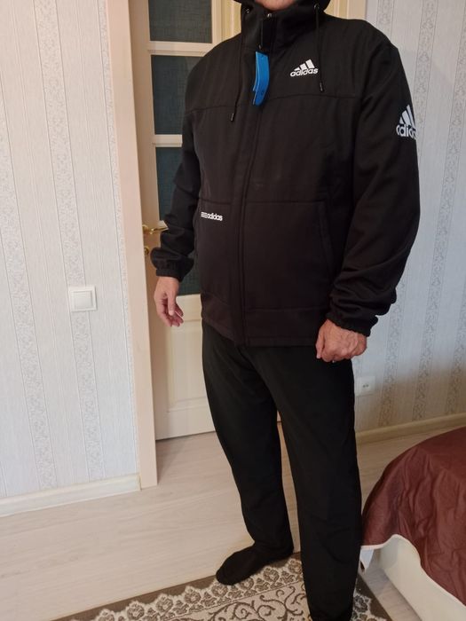 Продам демисезонную кутрку