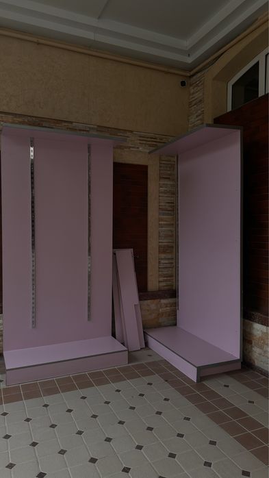 Витрина учун стеляж .