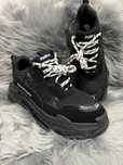37-44 Balenciaga Triple S Black