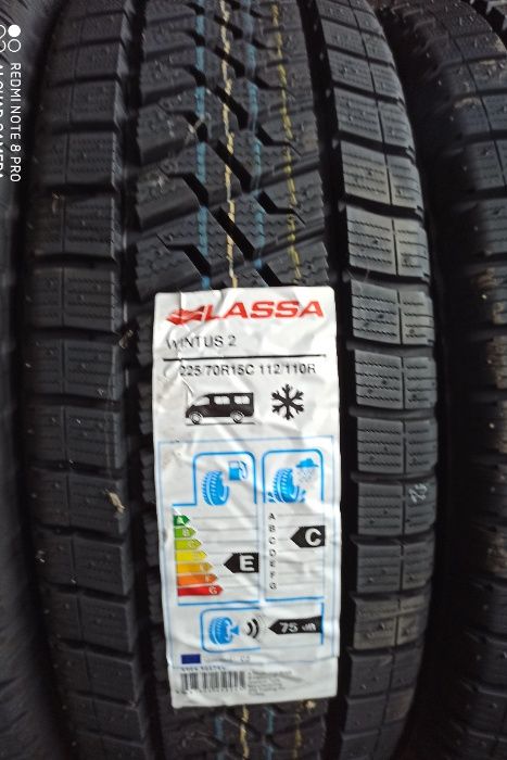 Зимни гуми 225/70/15С Lassa