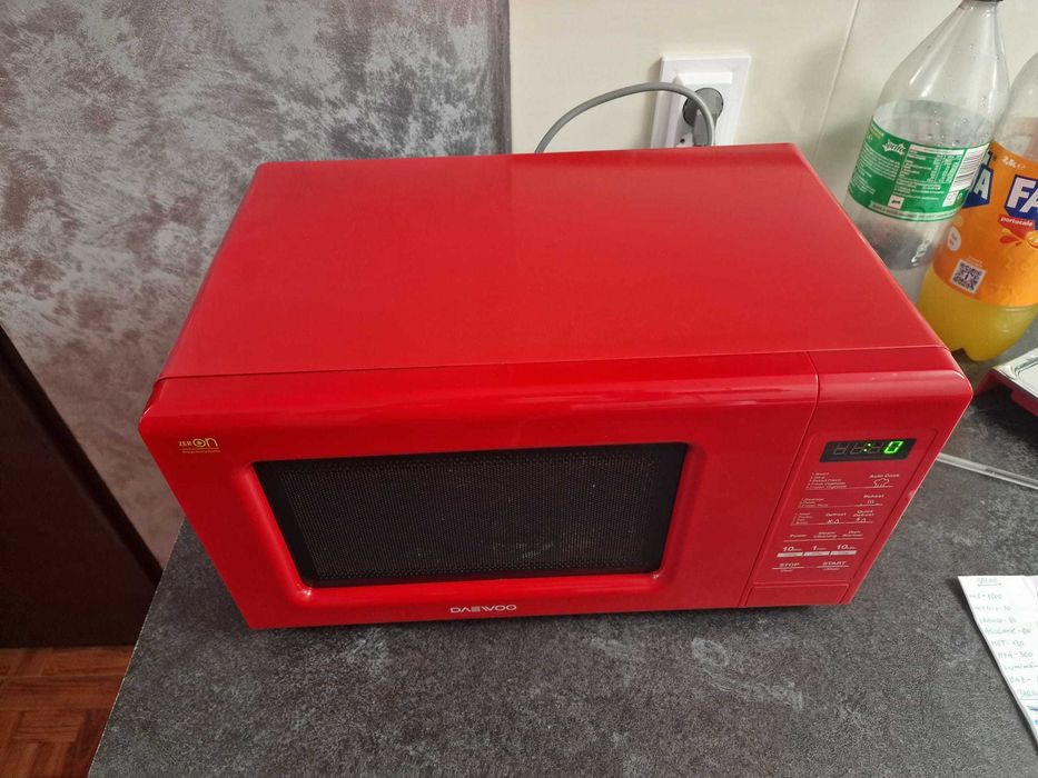 Cuptor cu microunde Daewoo