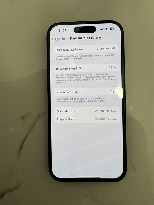 „Apple iPhone 15 128 GB negru, stare excelentă, folie + huse