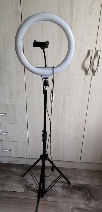 Кольцевая лампа 33 см