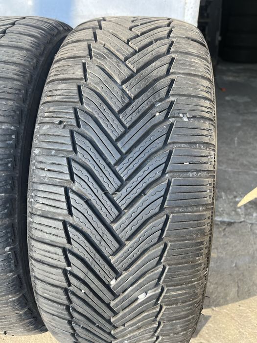 2 бр. зимни гуми 205/50/17 Michelin A6 6 mm DOT 2223