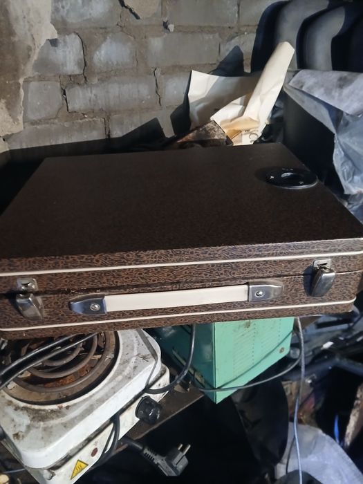 Продам фото увеличитель советский СССР в отличном состоянии все прибор