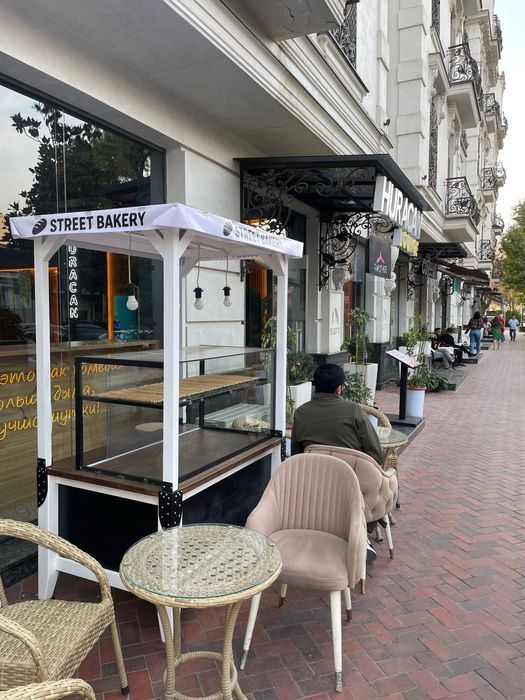 Продаю торговую ветриину