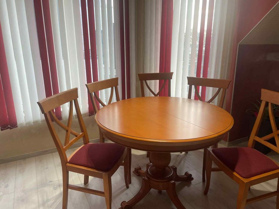 Маса и столове- кафяви