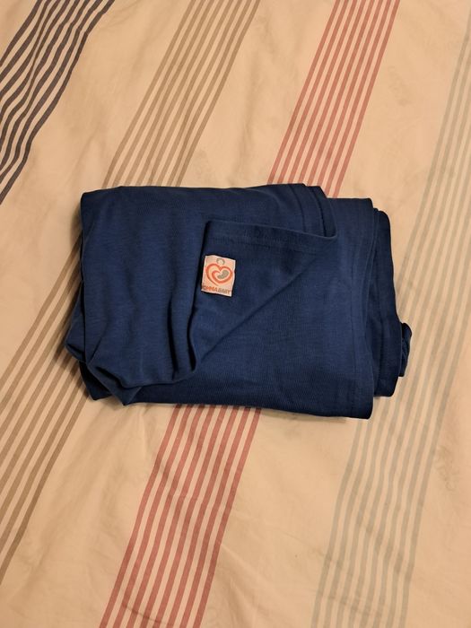 Еластичен слинг Omnia baby цвят пертол