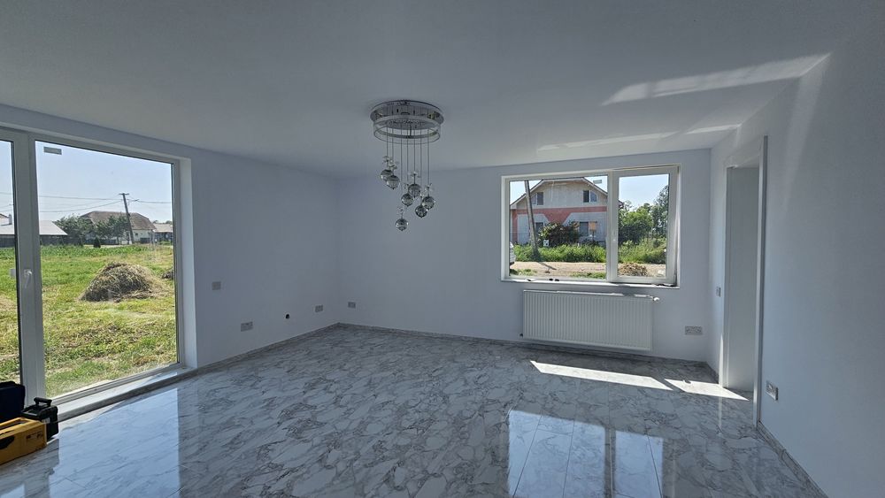 Amenajari interioare complete (zugraveli,glet,gresie,faianta,parchet)