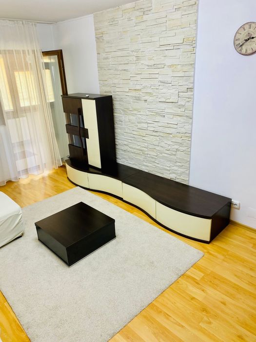 Apartament de inchiriat