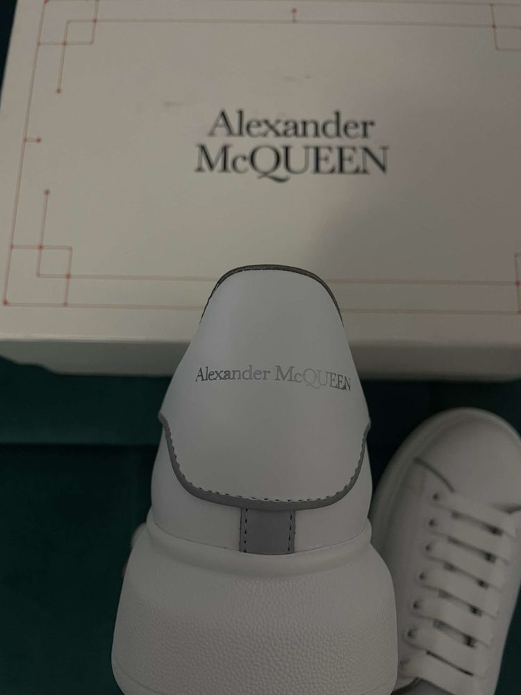 Alexander mcqueen