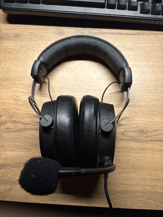 Продам наушники HyperX Cloud Alpha S