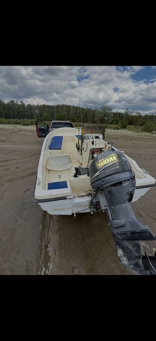 Barca,motor si peridoc