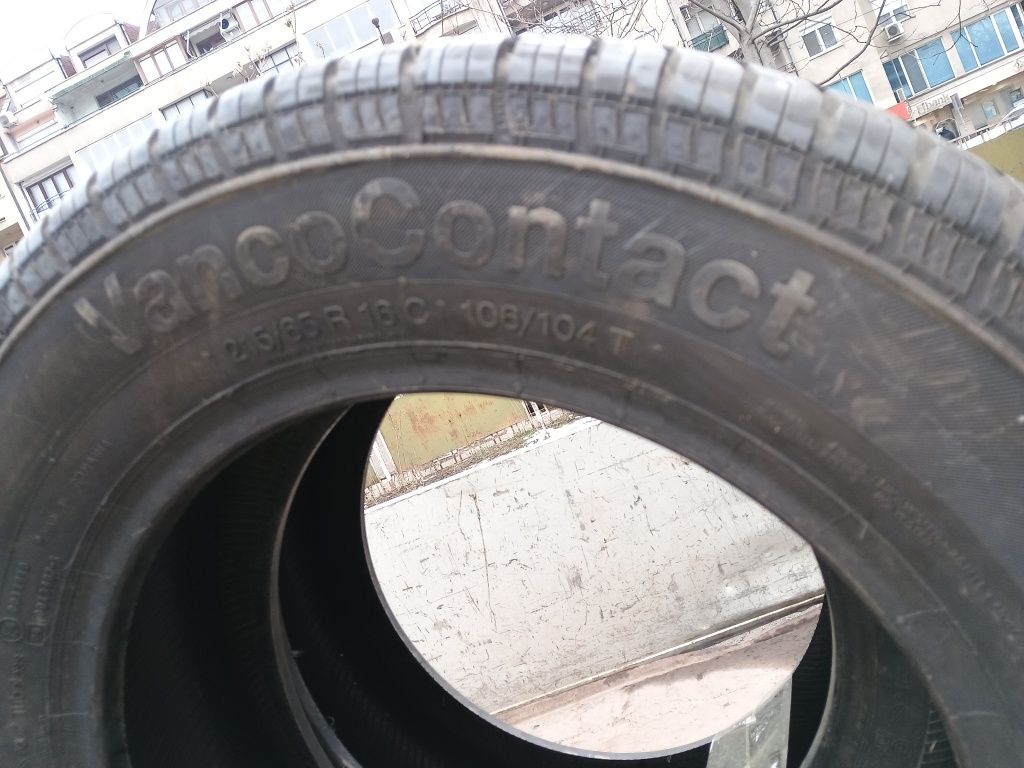 Гуми 215/65/16 С  Гуми за бус Continental, микробус, неизползвани Дот