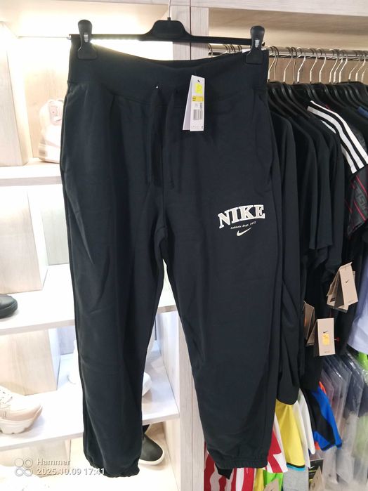 NIKE  FB9959-010