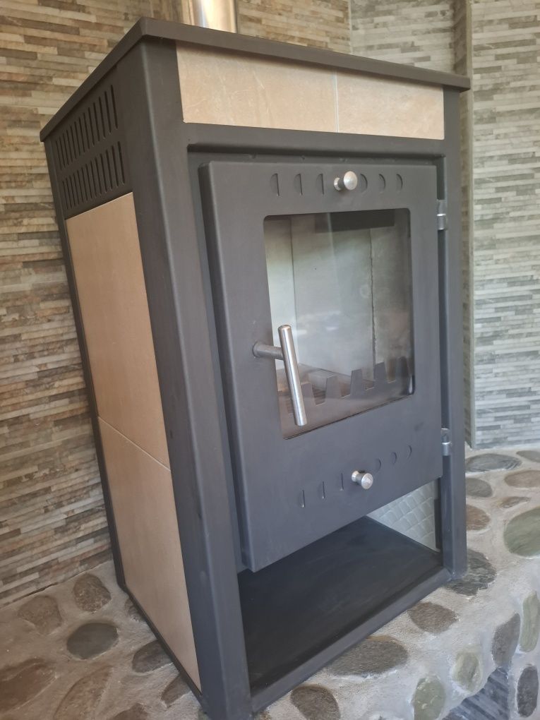 Камина на дърва Звезда 4 9kW НОВА!