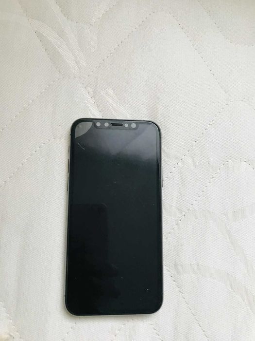 iphone 11 pro в много добро състояние