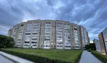 2х, СТРЕЛКА, Слаского, 64, 3 ЭТАЖ, лоджия, мебель, 56,5м2, большая.