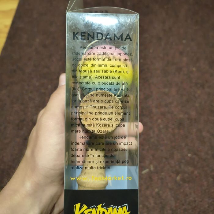Vând kendama X PRO