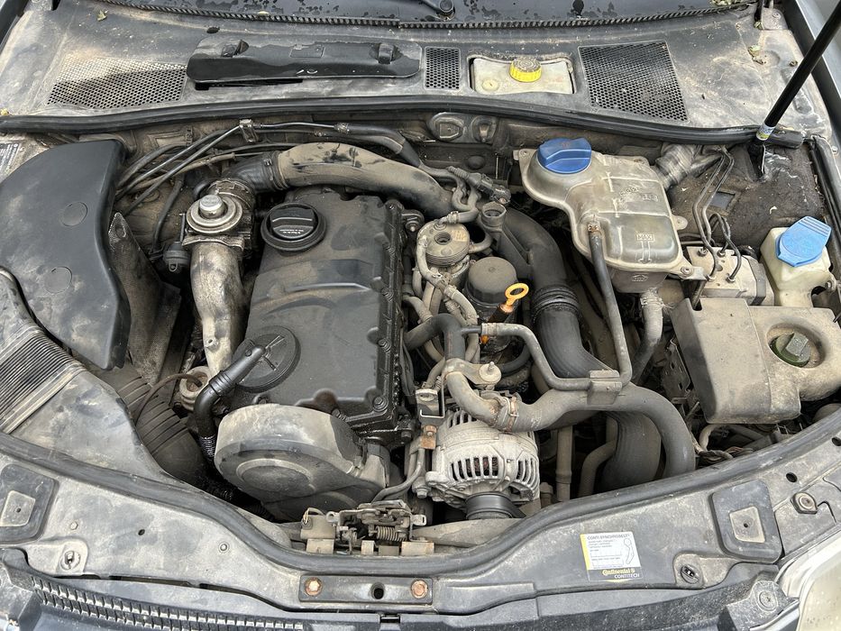 Vând Volkswagen Passat B5.5