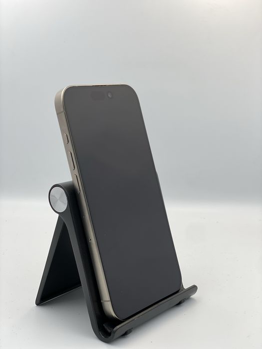 iPhone 15 Pro - 128GB memorie, 88% Baterie, 1 An Garantie