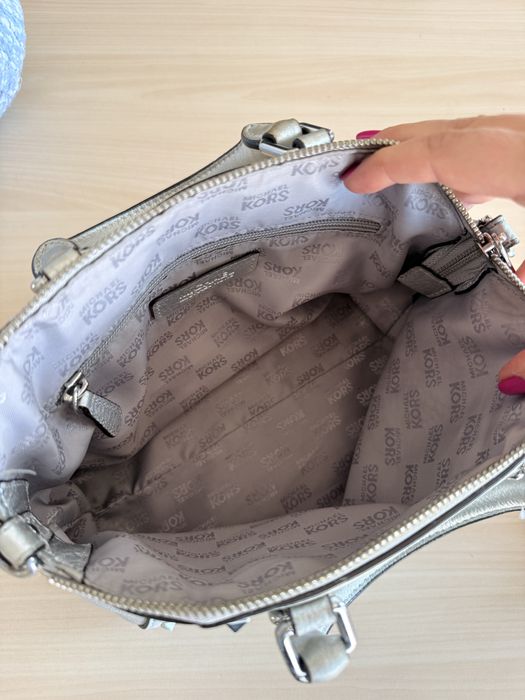 Geanta Argintie Michael Kors