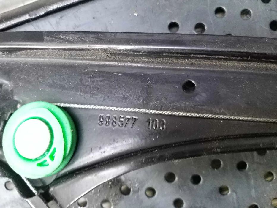 Macara geam electric dreapta fata vw golf 6 plus 998577103