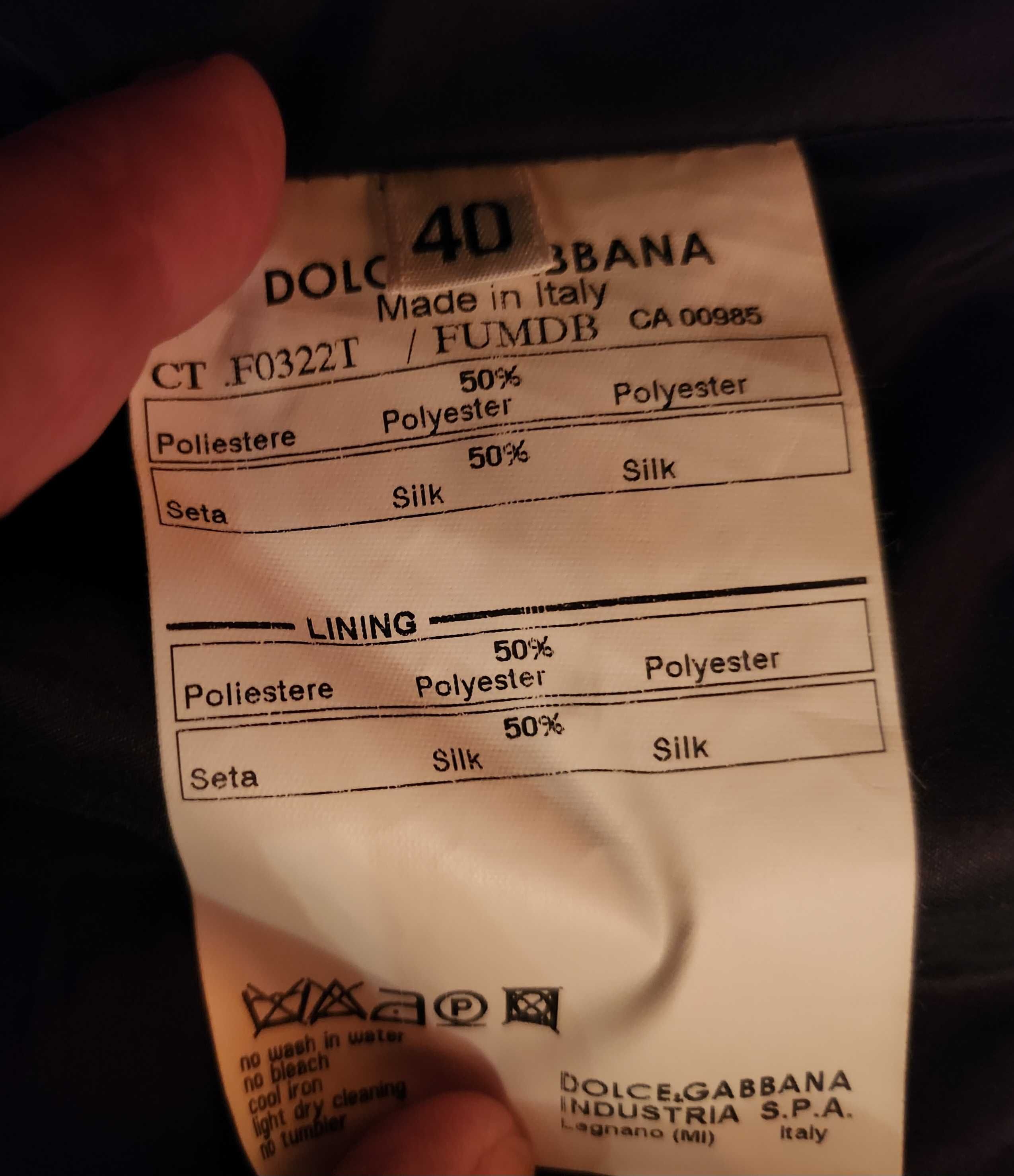 DOLCE GABBANA impermeabil SUPERB dama (achizitionat cu euro 1.815),