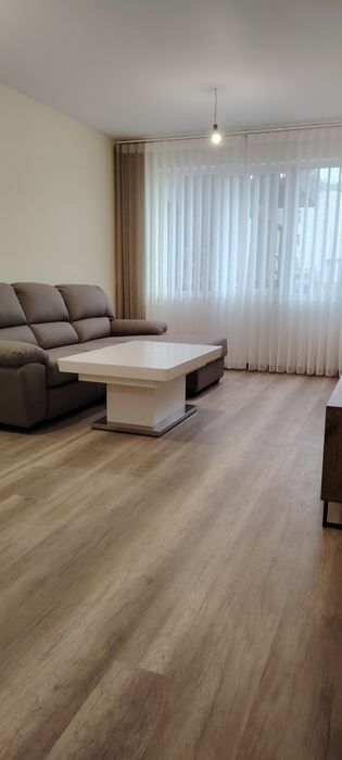 Дава се под наем Двустаен апартамент в Варна, Кайсиева градина - 52 кв.м за 459 € - Снимка #4