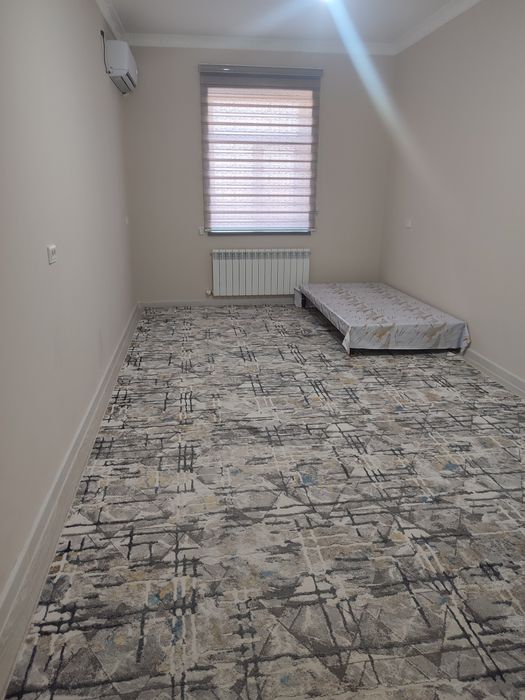 Хива Шахар марказида 3 хонали янги дом ижарага берилади