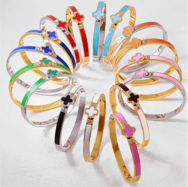 Луксозна дамска гривна с детелина и кристали Van Cleef, различни цвето