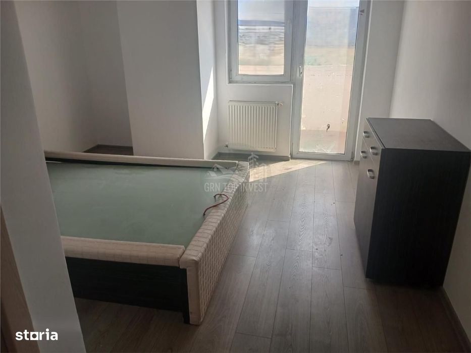 Apartament 3 camere 2 bai balcon zona Doamna Stanca