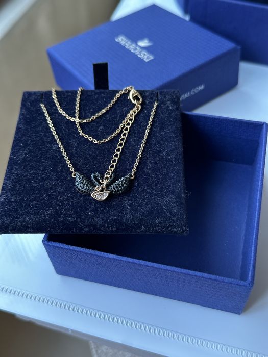 Колие и гривна Swarovski, черни лебеди, цвят розово злато