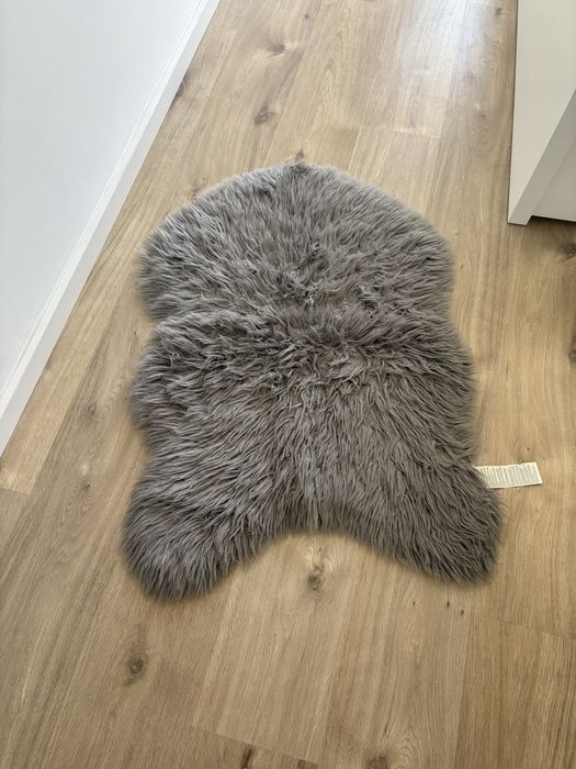 Covor imitatie blana oaie, covoras blanita oi Jysk