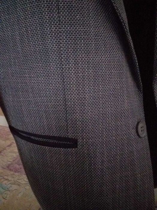 Vand sacou baieti 10-12 ani, ca nou.