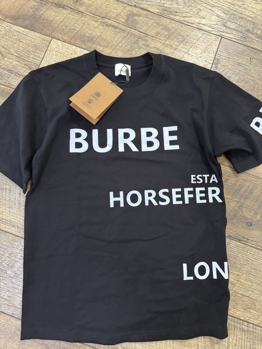 Дамски тениски нови