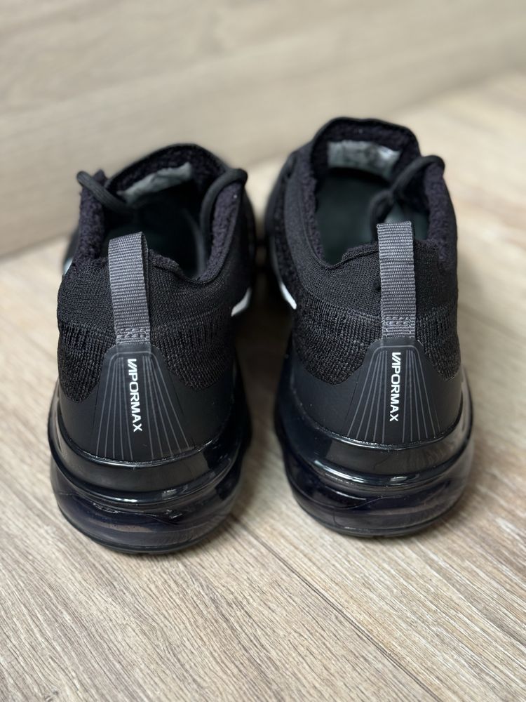 Обувки Nike Vapormax Flyknit Black Sail