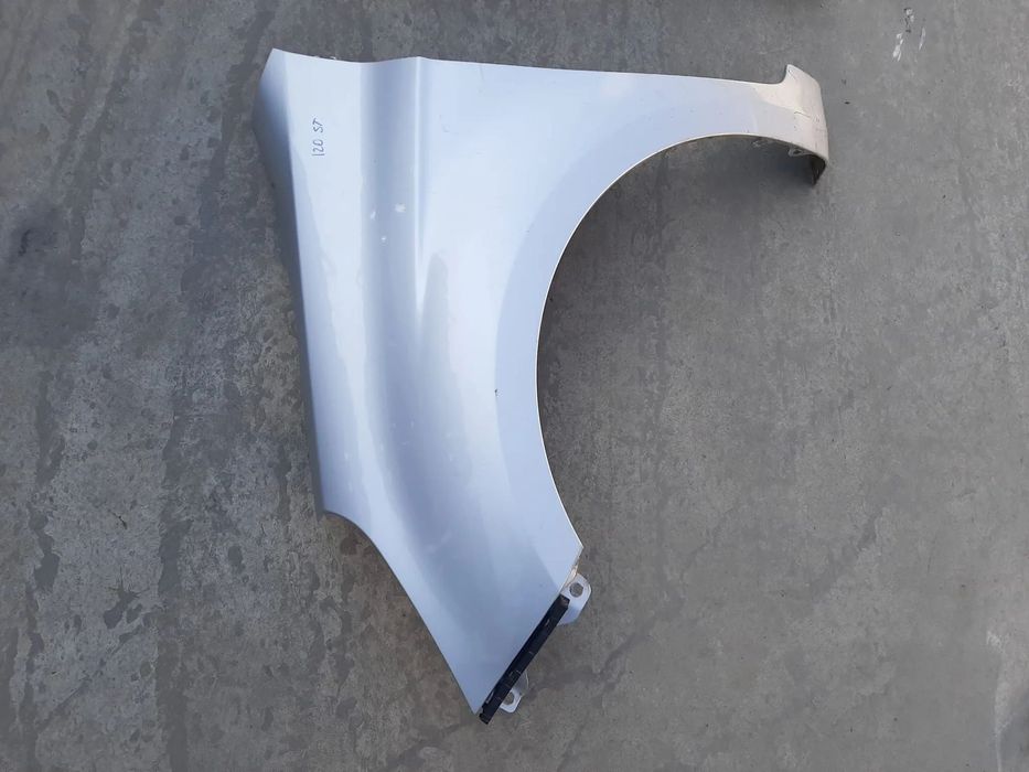 aripa stanga fata hyundai i20