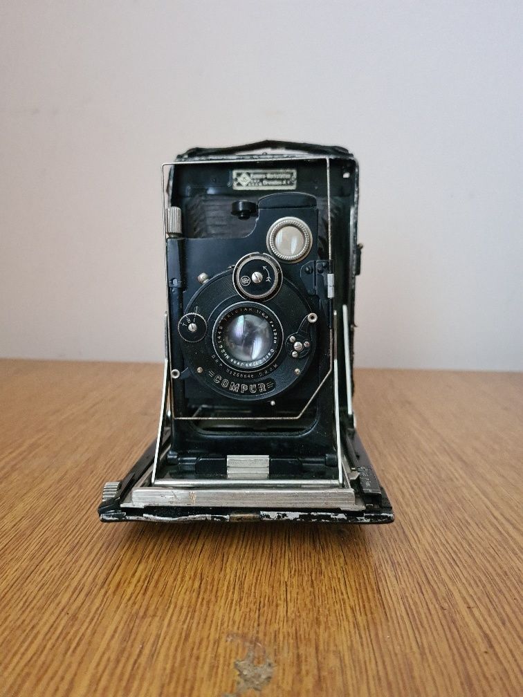 Aparat foto vintage cu burduf Kamera Werkstatten