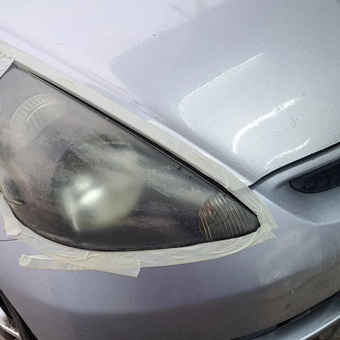 Полиране на Автомобили и фарове.